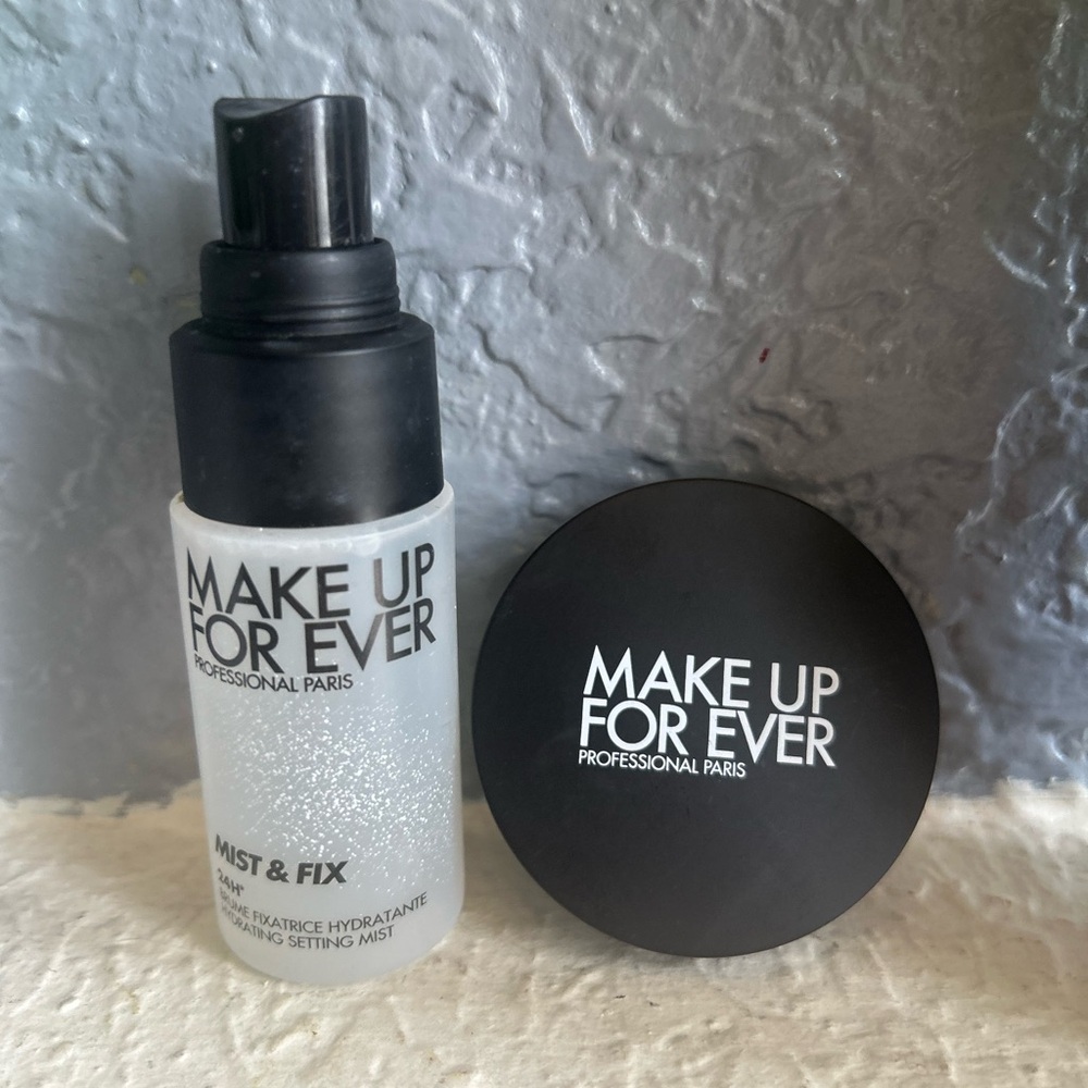 Makeup Forever Bundle Mist & Fix Setting Spray & Microfinishing Pressed Powder